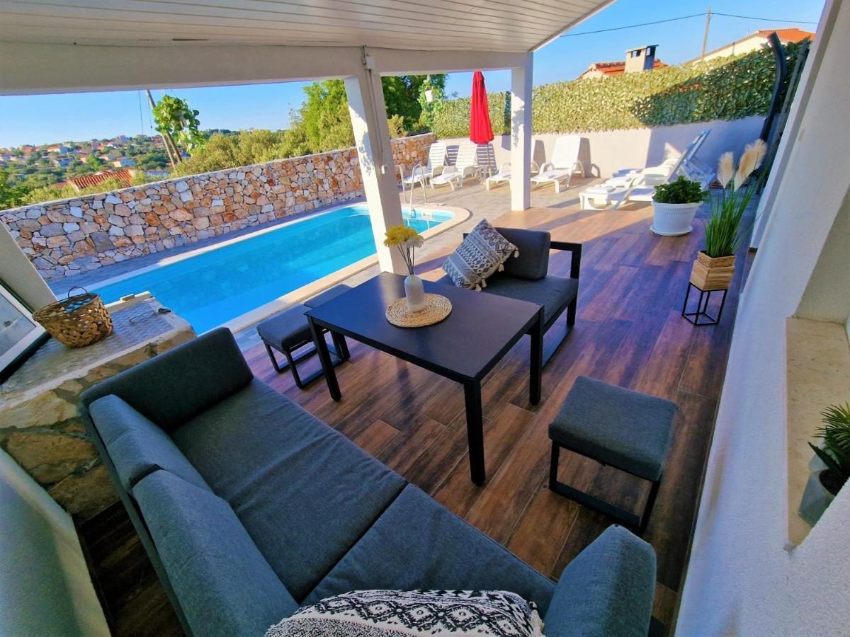 Anas Lagoon Holiday House With Pool At Azure Beach Mali Drvenik Exteriér fotografie