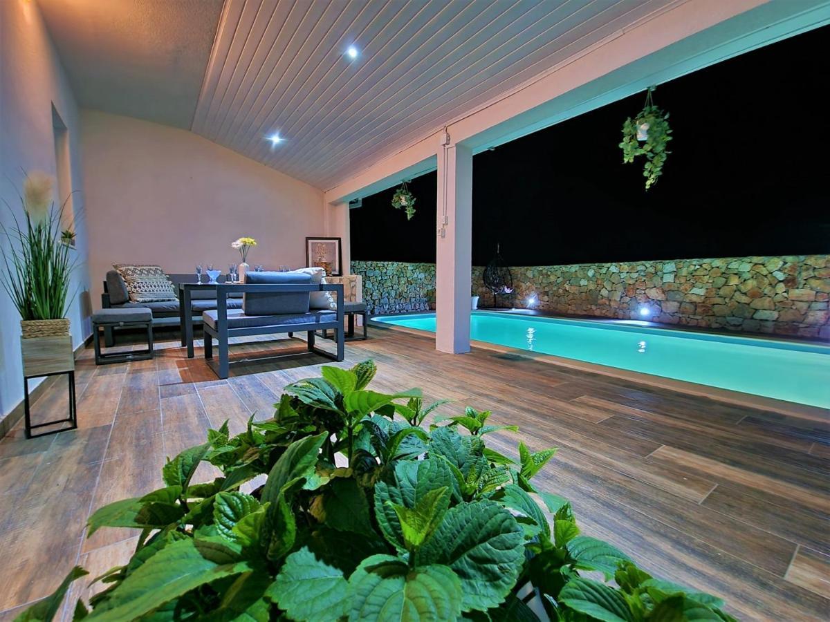 Anas Lagoon Holiday House With Pool At Azure Beach Mali Drvenik Exteriér fotografie